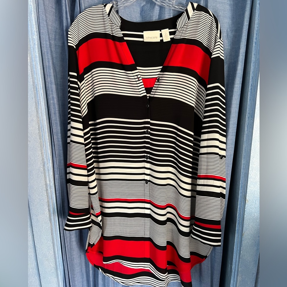 Chico’s Long flowy blouse - red, black, white